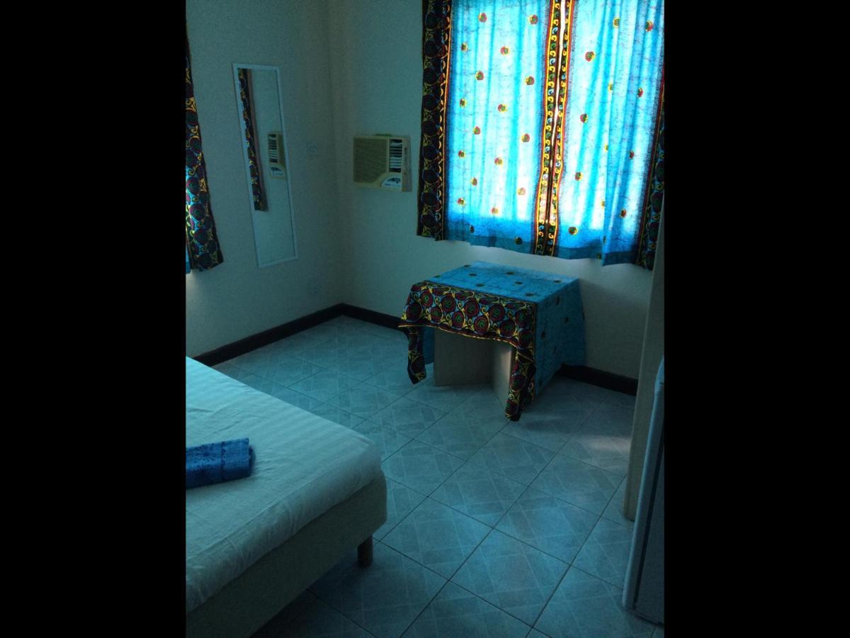 Anns Guesthouse Bakaugambia Экстерьер фото