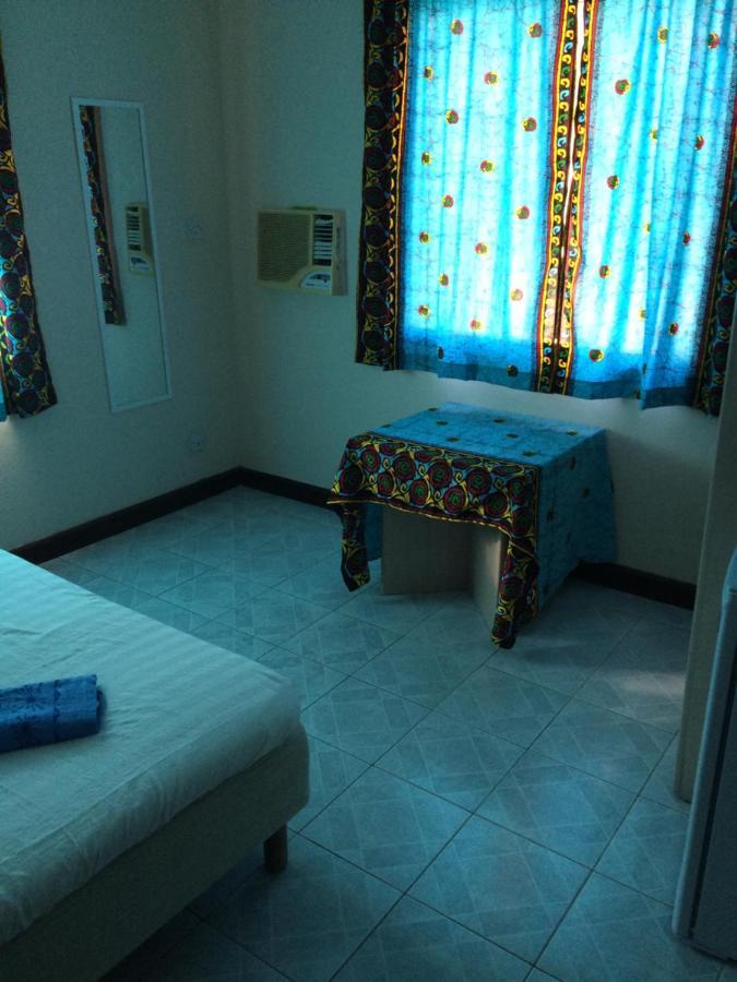 Anns Guesthouse Bakaugambia Экстерьер фото